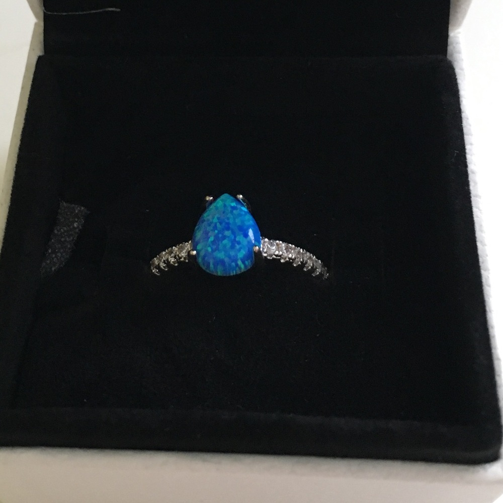 Turquoise ring - Picture 2 of 3